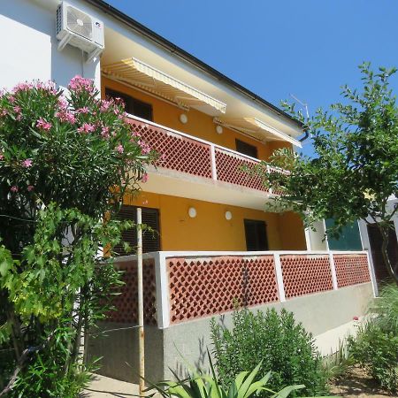 Apartments Cubranic Baska  Bagian luar foto